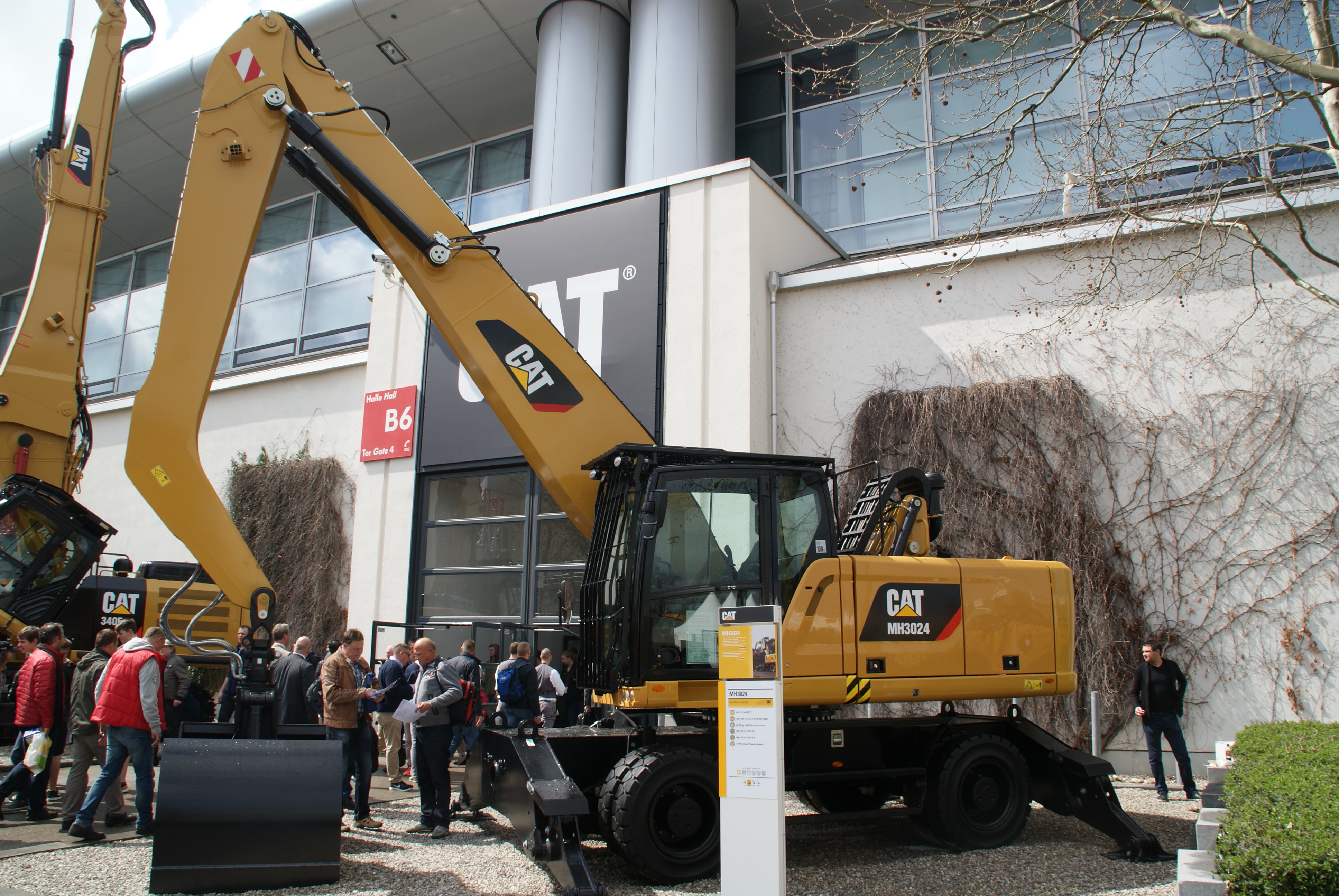 Cat 302