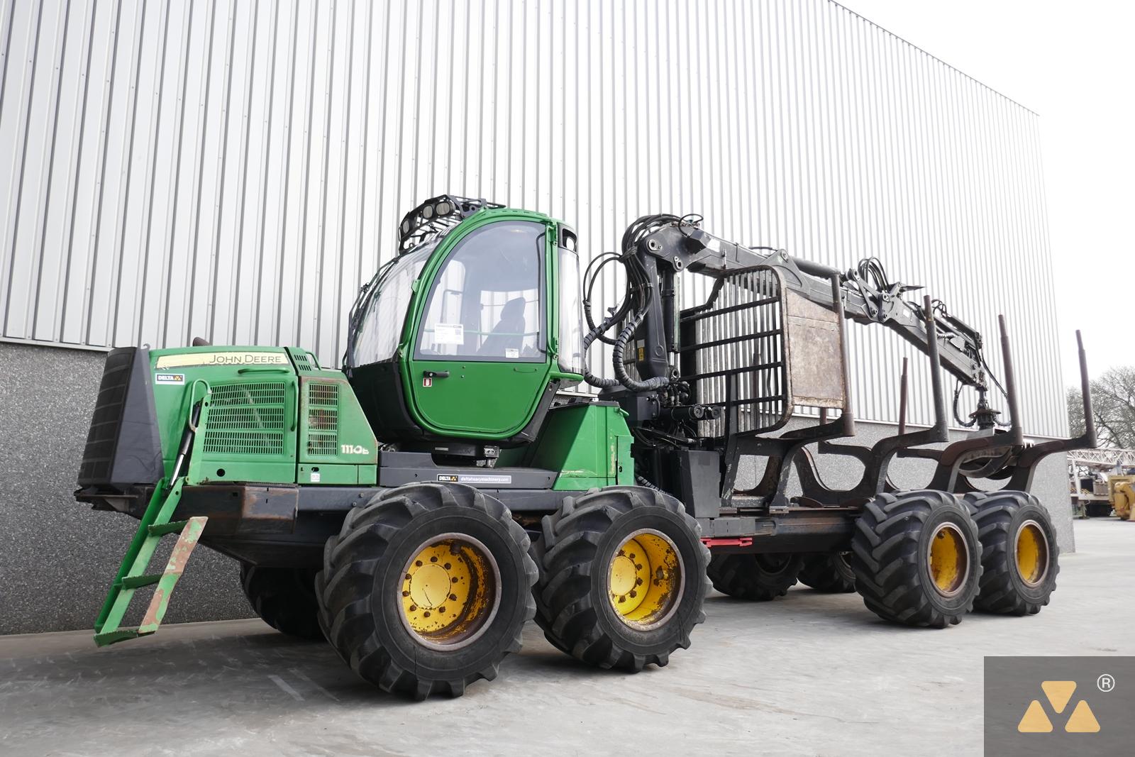 John Deere 1110