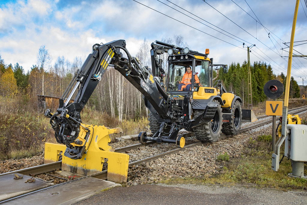 Huddig 1260D-RAIL