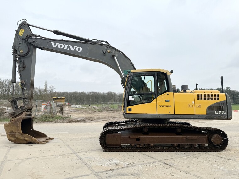 Volvo Ec 240 C